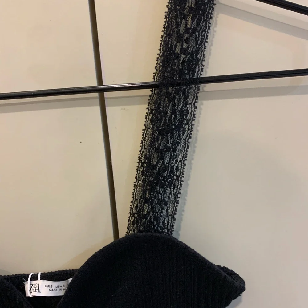 Zara Lace Bodysuit - Picture 4 of 6